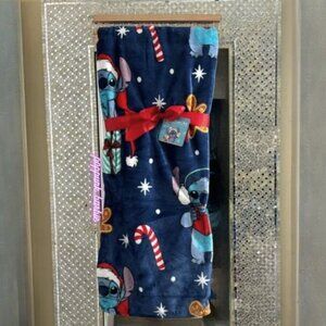 Disney Stitch Christmas Winter Gingerbread Blue Blanket‎ Throw NWT